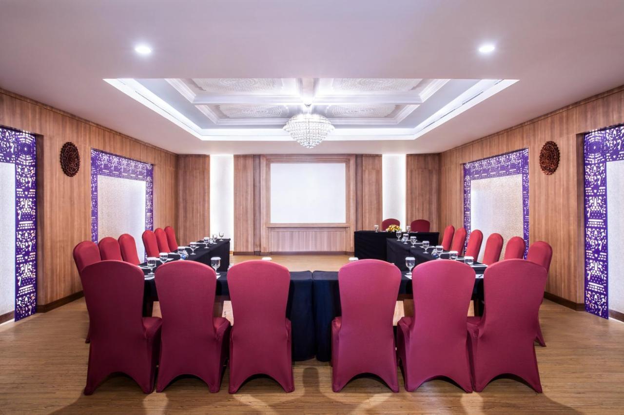 Grand Mercure Yogyakarta Adi Sucipto Pakualaman Exterior foto